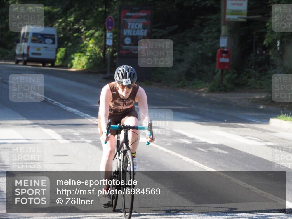 08.09.2024 - Stadtparktriathlon Zöllner http://msf.ph/oto/6984569 08.09.2024 09:52:52 Radfahren 141, 213, 215 meine-sportfotos.de