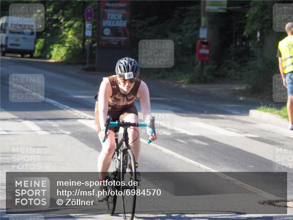 08.09.2024 - Stadtparktriathlon Zöllner http://msf.ph/oto/6984570 08.09.2024 09:52:52 Radfahren 141, 213, 215 meine-sportfotos.de