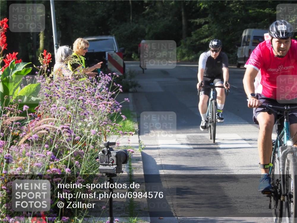 08.09.2024 - Stadtparktriathlon Zöllner http://msf.ph/oto/6984576 08.09.2024 09:52:54 Radfahren 141, 213, 215, 230 meine-sportfotos.de