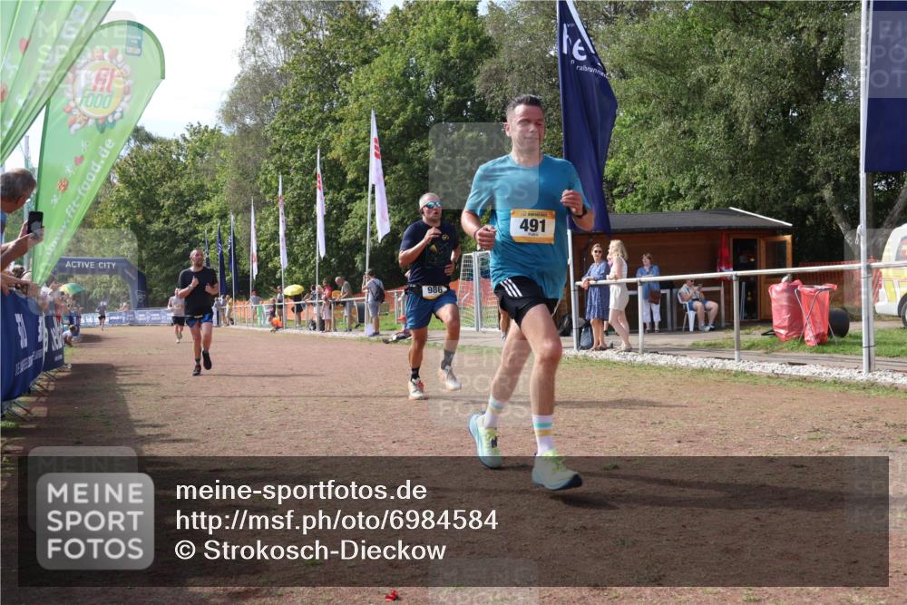 08.09.2024 - Airport Race Strokosch-Dieckow http://msf.ph/oto/6984584 08.09.2024 12:23:41 Ziel 340, 491, 986, 1335 meine-sportfotos.de