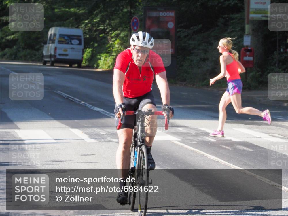 08.09.2024 - Stadtparktriathlon Zöllner http://msf.ph/oto/6984622 08.09.2024 09:53:02 Radfahren 230 meine-sportfotos.de