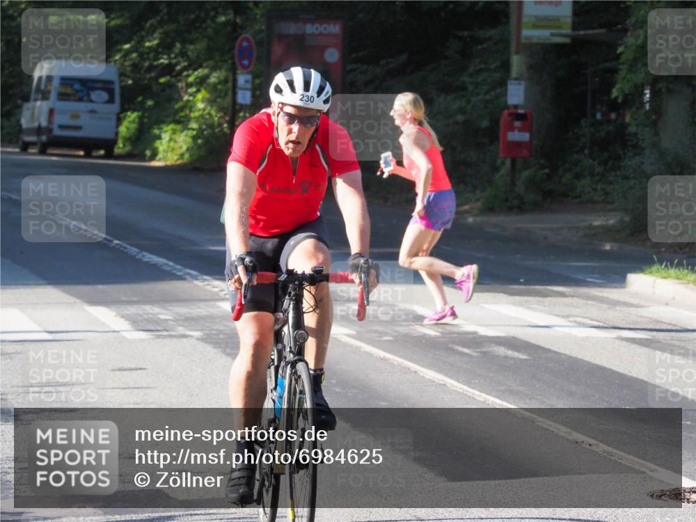 08.09.2024 - Stadtparktriathlon Zöllner http://msf.ph/oto/6984625 08.09.2024 09:53:02 Radfahren 230 meine-sportfotos.de