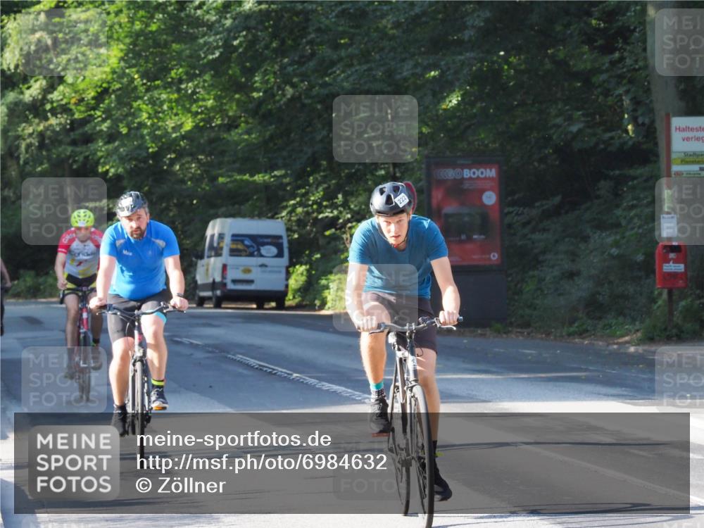 08.09.2024 - Stadtparktriathlon Zöllner http://msf.ph/oto/6984632 08.09.2024 09:53:30 Radfahren 190, 196, 212, 222, 225 meine-sportfotos.de