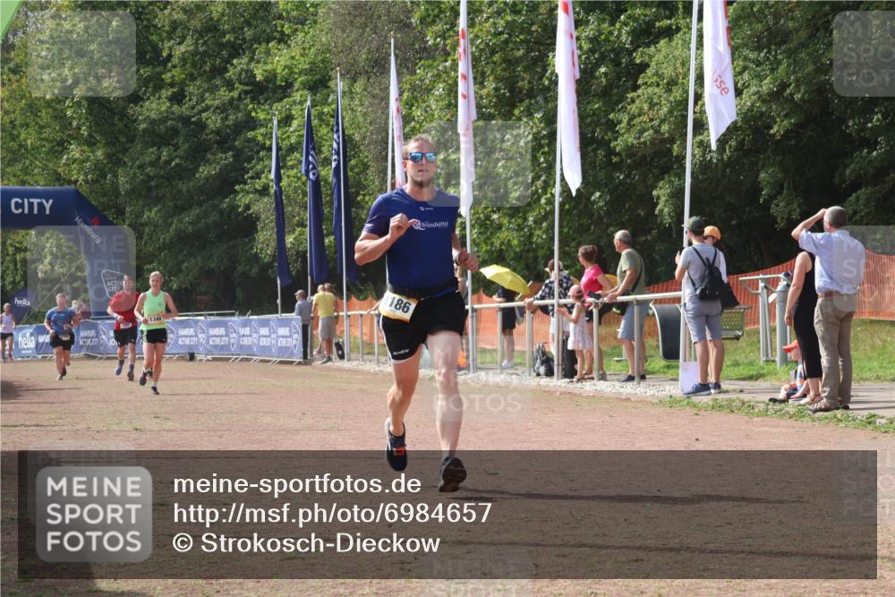 08.09.2024 - Airport Race Strokosch-Dieckow http://msf.ph/oto/6984657 08.09.2024 12:23:52 Ziel 598, 1186, 1348 meine-sportfotos.de