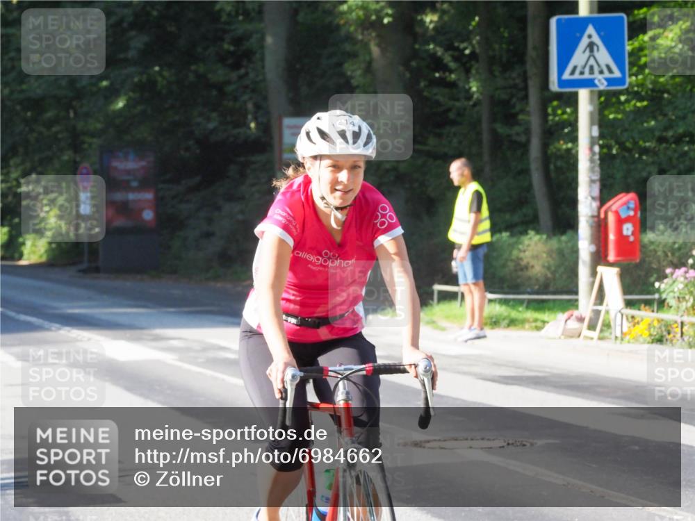 08.09.2024 - Stadtparktriathlon Zöllner http://msf.ph/oto/6984662 08.09.2024 09:54:01 Radfahren 198, 214 meine-sportfotos.de