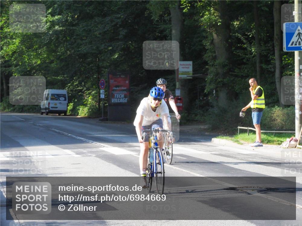 08.09.2024 - Stadtparktriathlon Zöllner http://msf.ph/oto/6984669 08.09.2024 09:54:21 Radfahren 182, 186, 206, 237, 238 meine-sportfotos.de