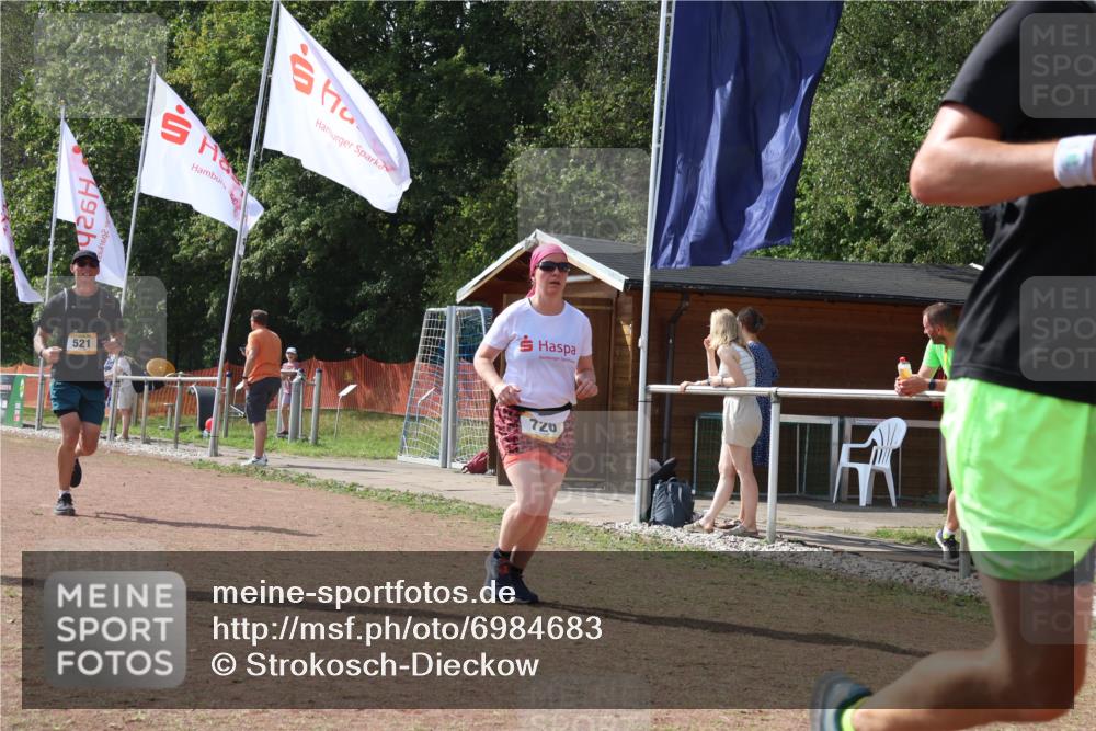 08.09.2024 - Airport Race Strokosch-Dieckow http://msf.ph/oto/6984683 08.09.2024 12:50:15 Ziel 521, 647, 726, 1131 meine-sportfotos.de