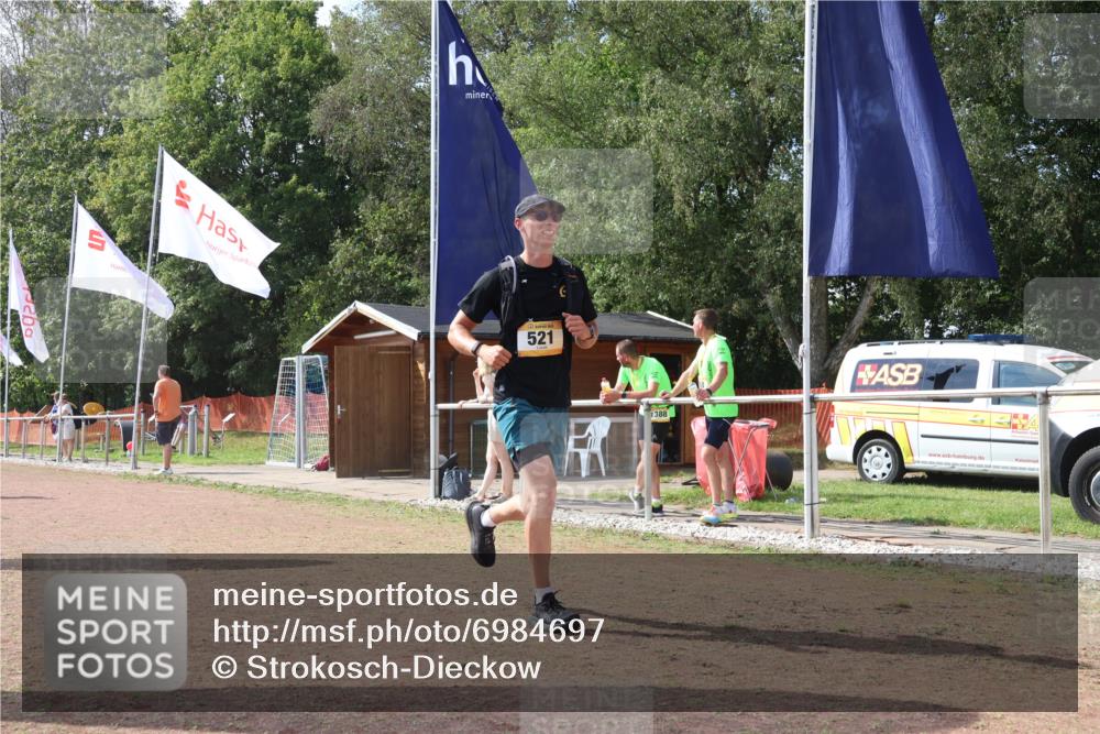 08.09.2024 - Airport Race Strokosch-Dieckow http://msf.ph/oto/6984697 08.09.2024 12:50:18 Ziel 9, 521, 647, 726 meine-sportfotos.de