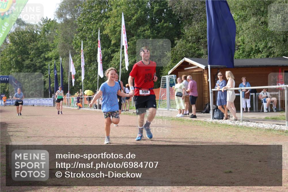 08.09.2024 - Airport Race Strokosch-Dieckow http://msf.ph/oto/6984707 08.09.2024 12:24:01 Ziel 327, 598, 762, 841, 1348 meine-sportfotos.de