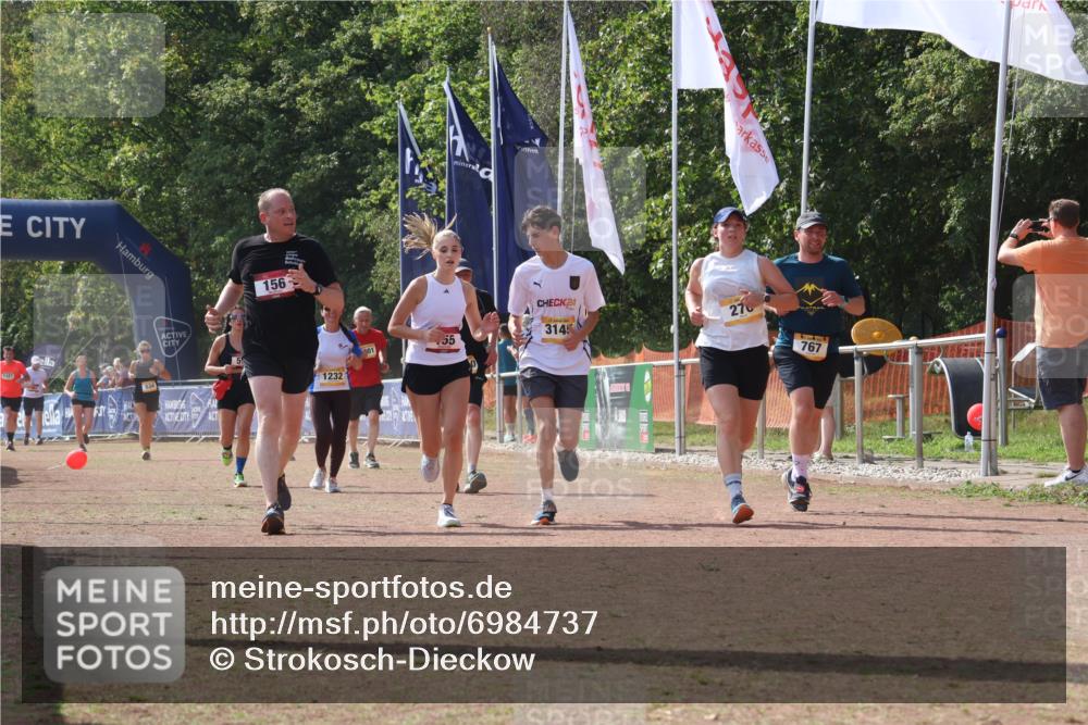 08.09.2024 - Airport Race Strokosch-Dieckow http://msf.ph/oto/6984737 08.09.2024 12:50:33 Ziel 155, 156, 270, 591, 767, 1010, 1232, 3145 meine-sportfotos.de