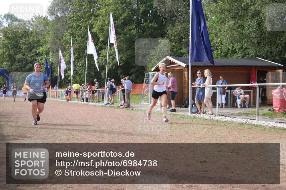 08.09.2024 - Airport Race Strokosch-Dieckow http://msf.ph/oto/6984738 08.09.2024 12:24:08 Ziel 51, 138, 762, 814, 1084, 2538 meine-sportfotos.de