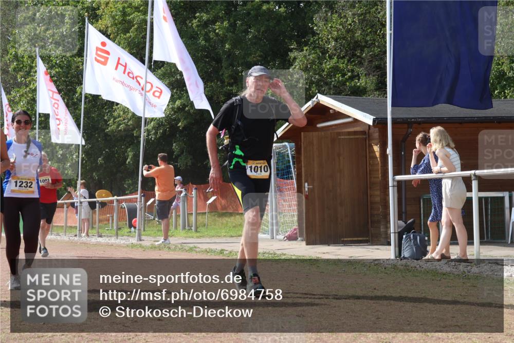 08.09.2024 - Airport Race Strokosch-Dieckow http://msf.ph/oto/6984758 08.09.2024 12:50:39 Ziel 155, 156, 282, 534, 591, 1001, 1010, 1232, 3145 meine-sportfotos.de