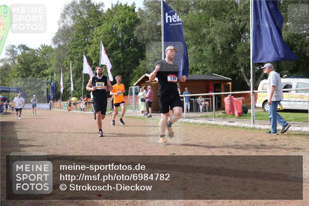 08.09.2024 - Airport Race Strokosch-Dieckow http://msf.ph/oto/6984782 08.09.2024 12:24:16 Ziel 138, 494, 607, 814, 1084, 2865 meine-sportfotos.de
