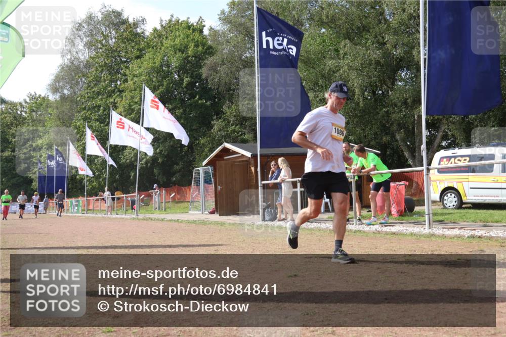 08.09.2024 - Airport Race Strokosch-Dieckow http://msf.ph/oto/6984841 08.09.2024 12:50:57 Ziel 91, 133, 663, 722, 1086 meine-sportfotos.de