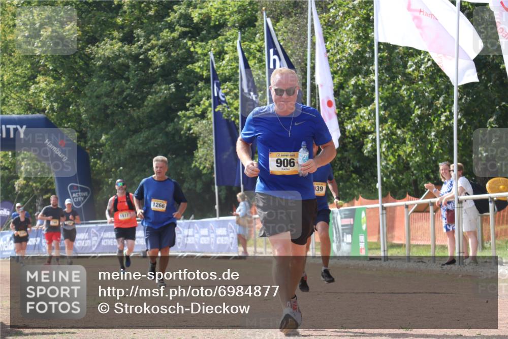 08.09.2024 - Airport Race Strokosch-Dieckow http://msf.ph/oto/6984877 08.09.2024 12:51:18 Ziel 839, 906, 1266 meine-sportfotos.de