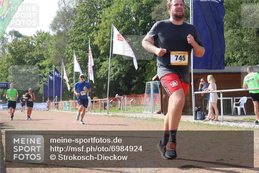 08.09.2024 - Airport Race Strokosch-Dieckow http://msf.ph/oto/6984924 08.09.2024 12:51:34 Ziel 370, 646, 745, 1249, 3113 meine-sportfotos.de