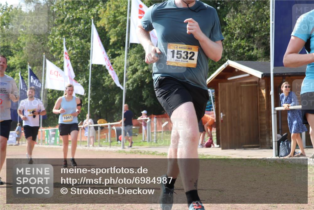 08.09.2024 - Airport Race Strokosch-Dieckow http://msf.ph/oto/6984987 08.09.2024 12:52:02 Ziel 329, 468, 549, 1041, 1299, 1532 meine-sportfotos.de