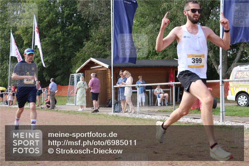 08.09.2024 - Airport Race Strokosch-Dieckow http://msf.ph/oto/6985011 08.09.2024 12:25:19 Ziel 28, 207, 291, 292, 399, 1464, 2588, 2589, 3009, 3060 meine-sportfotos.de