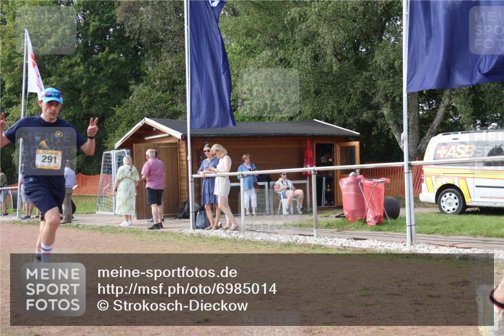 08.09.2024 - Airport Race Strokosch-Dieckow http://msf.ph/oto/6985014 08.09.2024 12:25:20 Ziel 28, 207, 291, 292, 399, 1464, 3009, 3060 meine-sportfotos.de