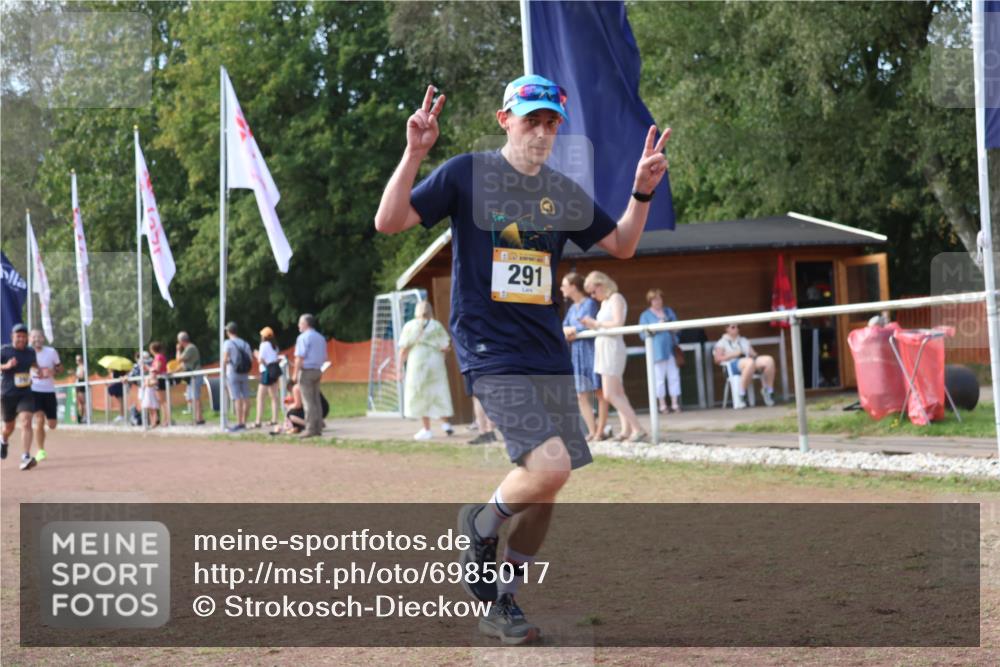 08.09.2024 - Airport Race Strokosch-Dieckow http://msf.ph/oto/6985017 08.09.2024 12:25:20 Ziel 28, 207, 291, 292, 399, 1464, 3009, 3060 meine-sportfotos.de