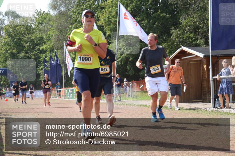 08.09.2024 - Airport Race Strokosch-Dieckow http://msf.ph/oto/6985021 08.09.2024 12:52:11 Ziel 463, 542, 930, 971, 1090, 1226, 1312, 1345 meine-sportfotos.de