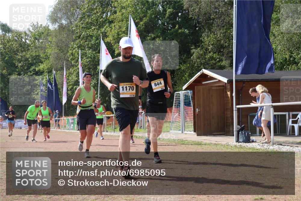08.09.2024 - Airport Race Strokosch-Dieckow http://msf.ph/oto/6985095 08.09.2024 12:52:29 Ziel 96, 322, 432, 454, 844, 891, 1037, 1170, 1314, 1328, 1365, 1389, 1511 meine-sportfotos.de