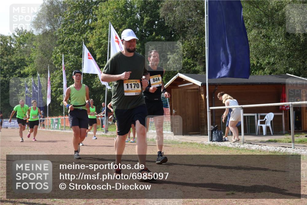 08.09.2024 - Airport Race Strokosch-Dieckow http://msf.ph/oto/6985097 08.09.2024 12:52:29 Ziel 96, 322, 432, 454, 844, 891, 1037, 1170, 1314, 1328, 1365, 1389, 1511 meine-sportfotos.de