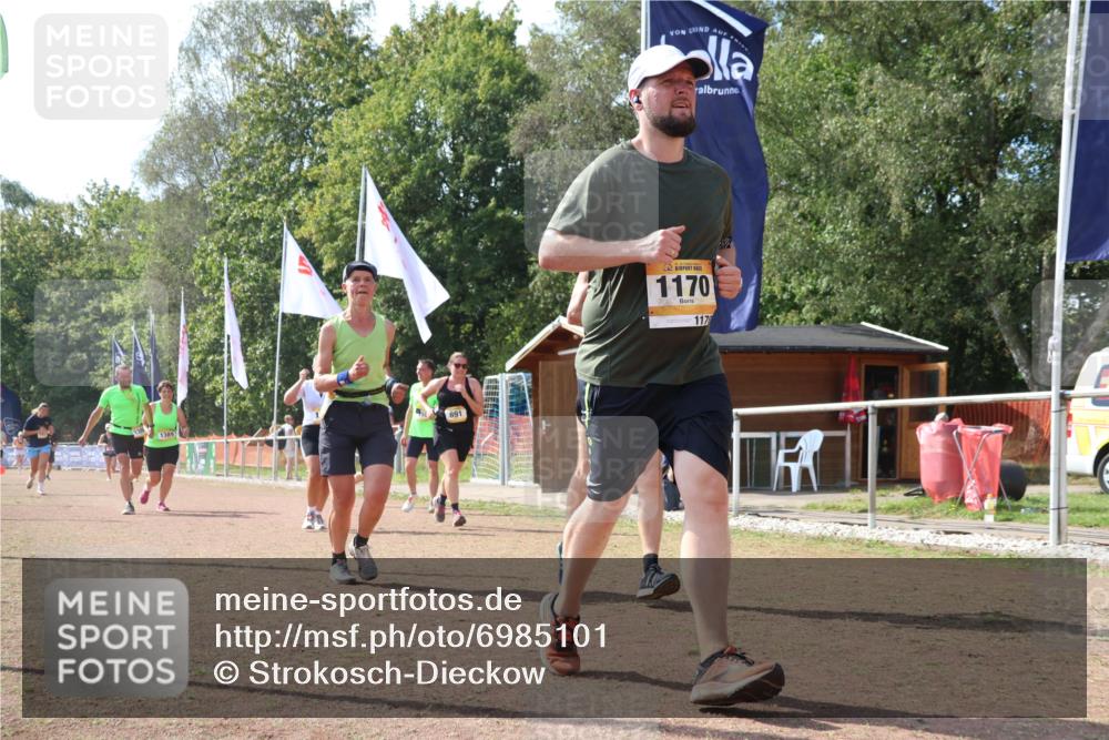 08.09.2024 - Airport Race Strokosch-Dieckow http://msf.ph/oto/6985101 08.09.2024 12:52:30 Ziel 96, 322, 432, 454, 844, 891, 1037, 1170, 1328, 1365, 1389, 1511 meine-sportfotos.de