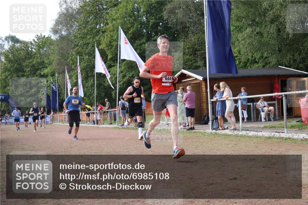 08.09.2024 - Airport Race Strokosch-Dieckow http://msf.ph/oto/6985108 08.09.2024 12:25:48 Ziel 269, 636, 644, 981, 1138, 3153 meine-sportfotos.de