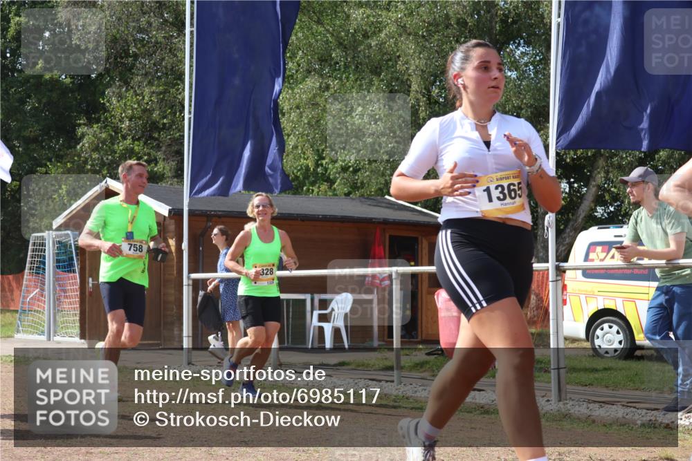 08.09.2024 - Airport Race Strokosch-Dieckow http://msf.ph/oto/6985117 08.09.2024 12:52:33 Ziel 96, 322, 454, 844, 891, 1037, 1170, 1328, 1365, 1389, 1511 meine-sportfotos.de