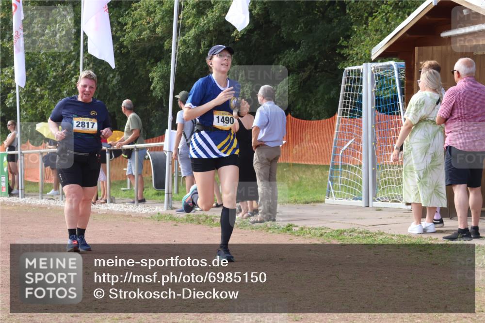 08.09.2024 - Airport Race Strokosch-Dieckow http://msf.ph/oto/6985150 08.09.2024 12:26:00 Ziel 149, 347, 1399, 1490, 2817, 3109, 3123 meine-sportfotos.de