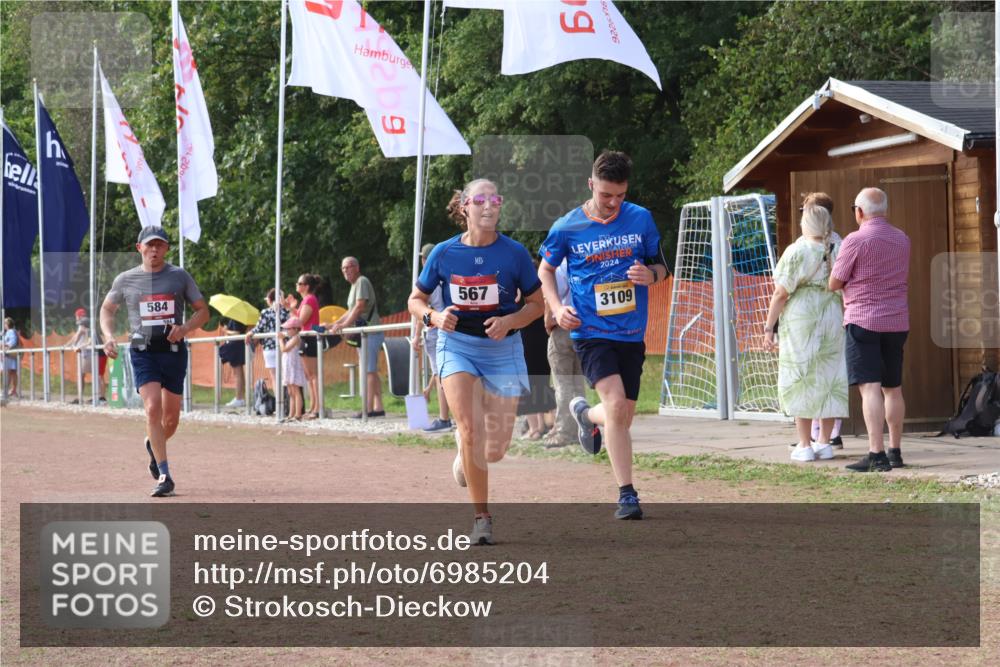 08.09.2024 - Airport Race Strokosch-Dieckow http://msf.ph/oto/6985204 08.09.2024 12:26:09 Ziel 567, 584, 3109 meine-sportfotos.de