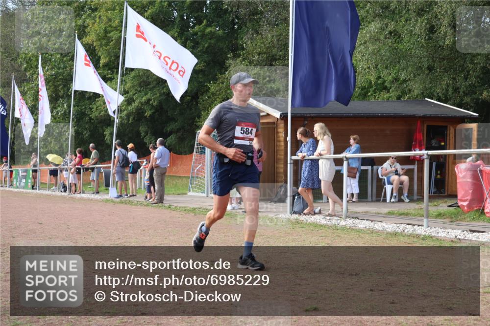 08.09.2024 - Airport Race Strokosch-Dieckow http://msf.ph/oto/6985229 08.09.2024 12:26:12 Ziel 567, 584, 3029, 3109 meine-sportfotos.de