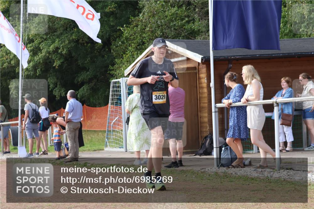08.09.2024 - Airport Race Strokosch-Dieckow http://msf.ph/oto/6985269 08.09.2024 12:26:20 Ziel 161, 694, 3029 meine-sportfotos.de