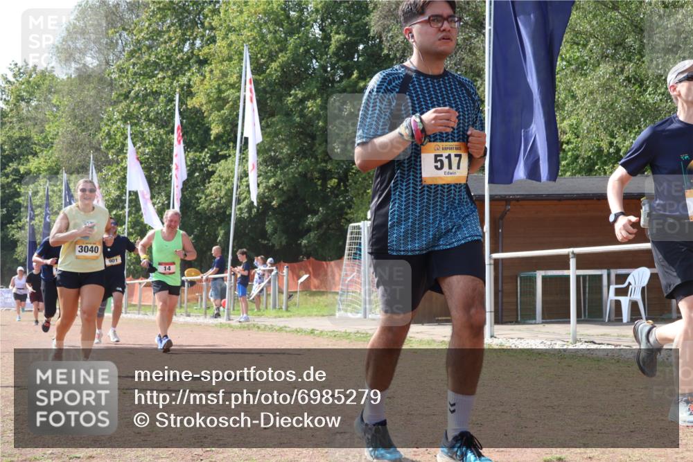 08.09.2024 - Airport Race Strokosch-Dieckow http://msf.ph/oto/6985279 08.09.2024 12:53:17 Ziel 14, 265, 266, 517, 882, 901, 1466, 3040, 3042 meine-sportfotos.de