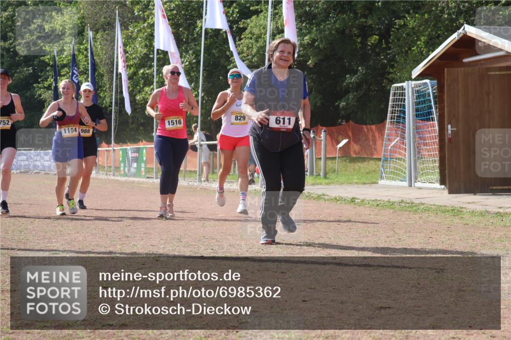 08.09.2024 - Airport Race Strokosch-Dieckow http://msf.ph/oto/6985362 08.09.2024 12:53:27 Ziel 266, 509, 611, 752, 829, 988, 1154, 1516, 3042 meine-sportfotos.de
