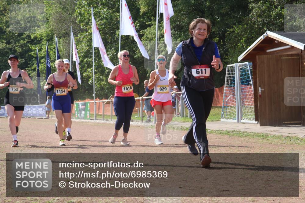 08.09.2024 - Airport Race Strokosch-Dieckow http://msf.ph/oto/6985369 08.09.2024 12:53:28 Ziel 266, 509, 611, 752, 829, 988, 1154, 1516, 3042 meine-sportfotos.de