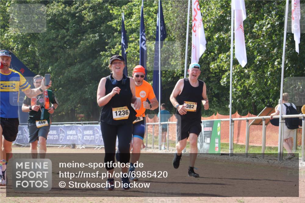 08.09.2024 - Airport Race Strokosch-Dieckow http://msf.ph/oto/6985420 08.09.2024 12:53:44 Ziel 382, 388, 442, 469, 1236 meine-sportfotos.de