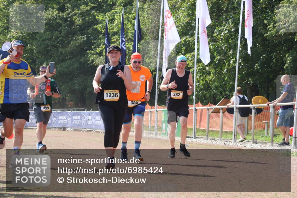 08.09.2024 - Airport Race Strokosch-Dieckow http://msf.ph/oto/6985424 08.09.2024 12:53:44 Ziel 382, 388, 442, 469, 1236 meine-sportfotos.de