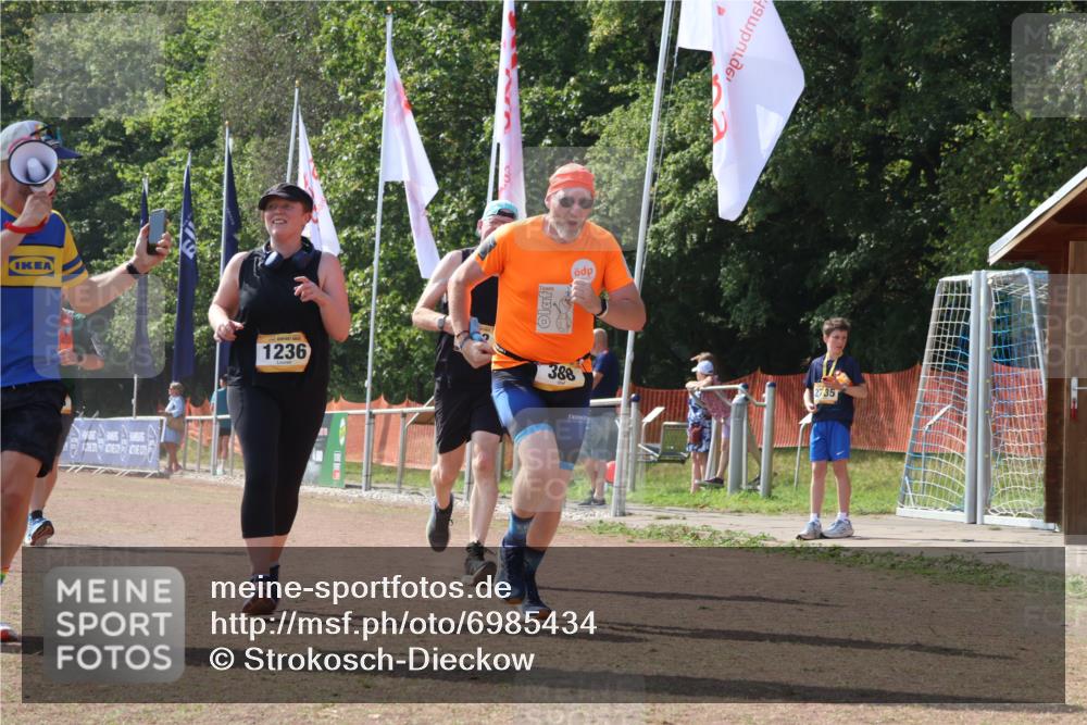 08.09.2024 - Airport Race Strokosch-Dieckow http://msf.ph/oto/6985434 08.09.2024 12:53:46 Ziel 382, 388, 469, 1236 meine-sportfotos.de