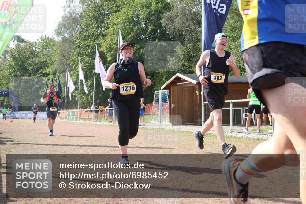 08.09.2024 - Airport Race Strokosch-Dieckow http://msf.ph/oto/6985452 08.09.2024 12:53:48 Ziel 382, 388, 469, 1236 meine-sportfotos.de
