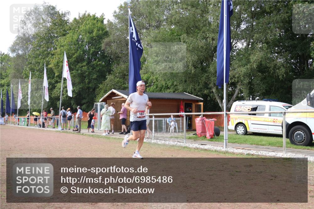 08.09.2024 - Airport Race Strokosch-Dieckow http://msf.ph/oto/6985486 08.09.2024 12:27:10 Ziel 187, 243, 483, 724, 1421, 1483 meine-sportfotos.de