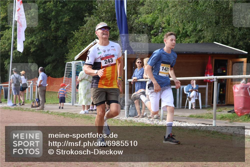 08.09.2024 - Airport Race Strokosch-Dieckow http://msf.ph/oto/6985510 08.09.2024 12:27:15 Ziel 243, 483, 788, 887, 1421, 1483, 3070, 3140 meine-sportfotos.de