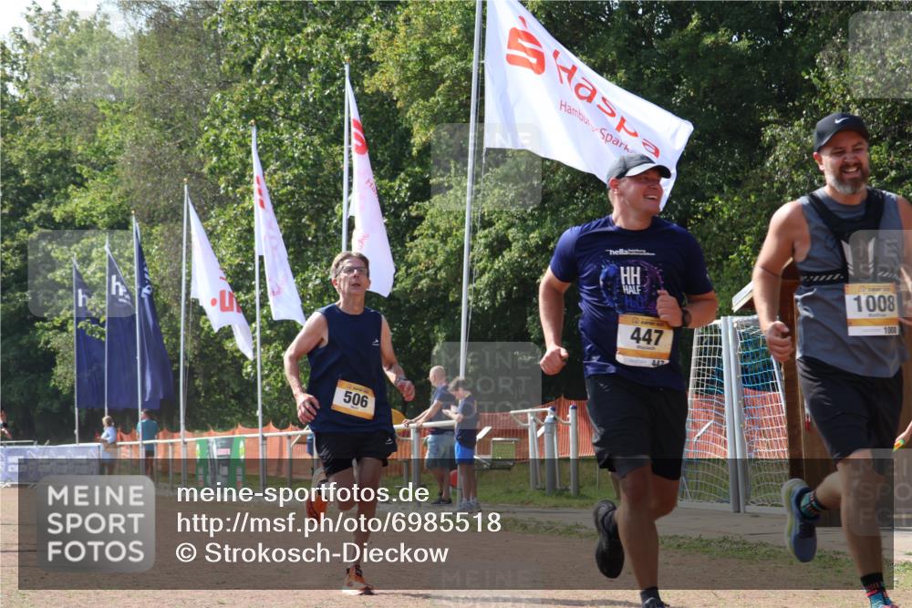 08.09.2024 - Airport Race Strokosch-Dieckow http://msf.ph/oto/6985518 08.09.2024 12:54:14 Ziel 462, 506, 1008, 1111 meine-sportfotos.de