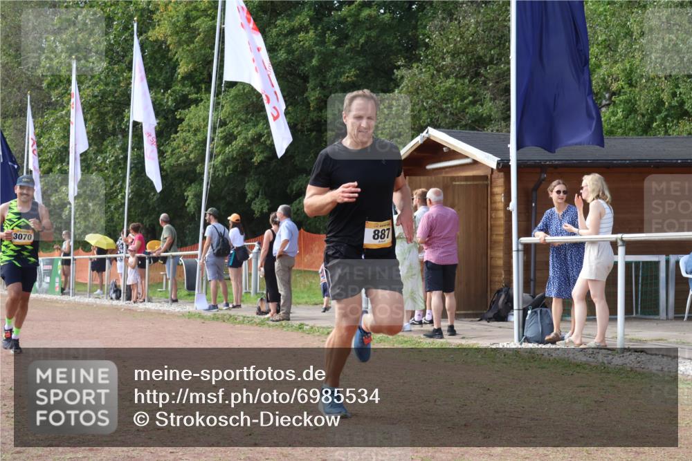 08.09.2024 - Airport Race Strokosch-Dieckow http://msf.ph/oto/6985534 08.09.2024 12:27:21 Ziel 214, 788, 887, 999, 3070, 3140 meine-sportfotos.de
