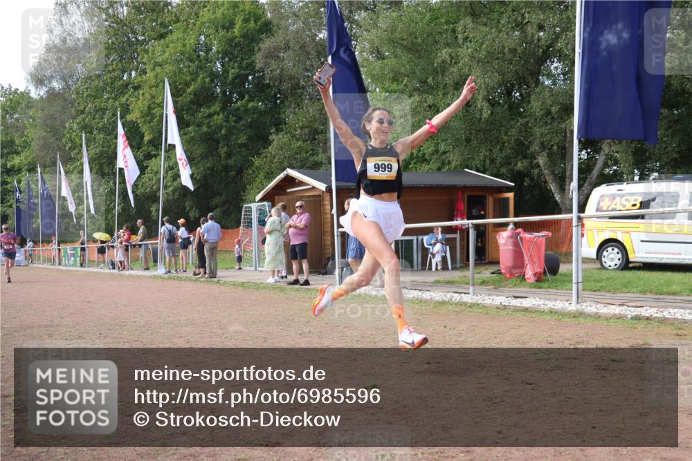08.09.2024 - Airport Race Strokosch-Dieckow http://msf.ph/oto/6985596 08.09.2024 12:27:33 Ziel 186, 590, 999, 3112 meine-sportfotos.de