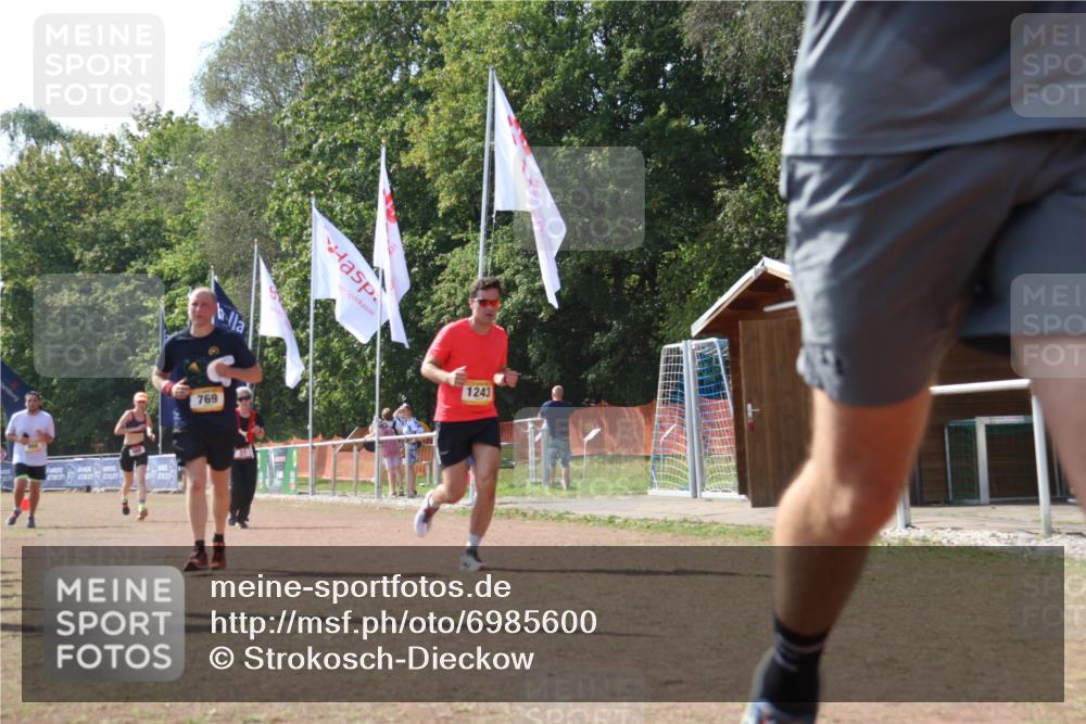 08.09.2024 - Airport Race Strokosch-Dieckow http://msf.ph/oto/6985600 08.09.2024 12:54:33 Ziel 31, 392, 608, 769, 865, 956, 1243, 1340 meine-sportfotos.de
