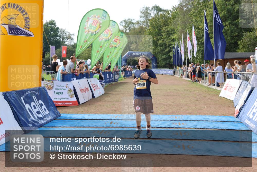 08.09.2024 - Airport Race Strokosch-Dieckow http://msf.ph/oto/6985639 08.09.2024 12:03:09 Ziel 2898 meine-sportfotos.de