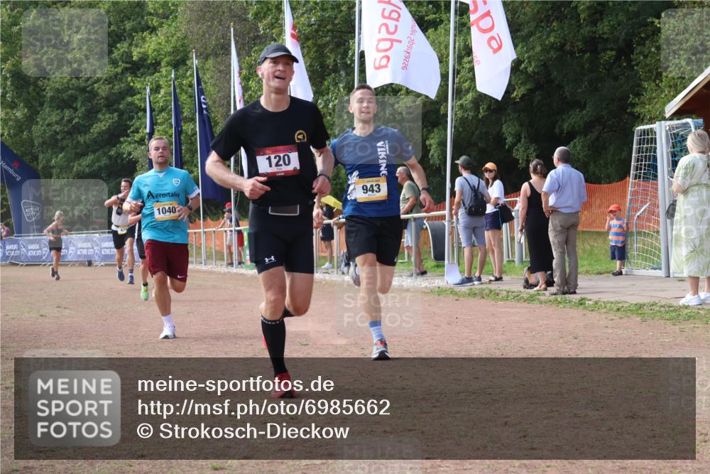 08.09.2024 - Airport Race Strokosch-Dieckow http://msf.ph/oto/6985662 08.09.2024 12:27:51 Ziel 120, 318, 943, 1040, 1491 meine-sportfotos.de