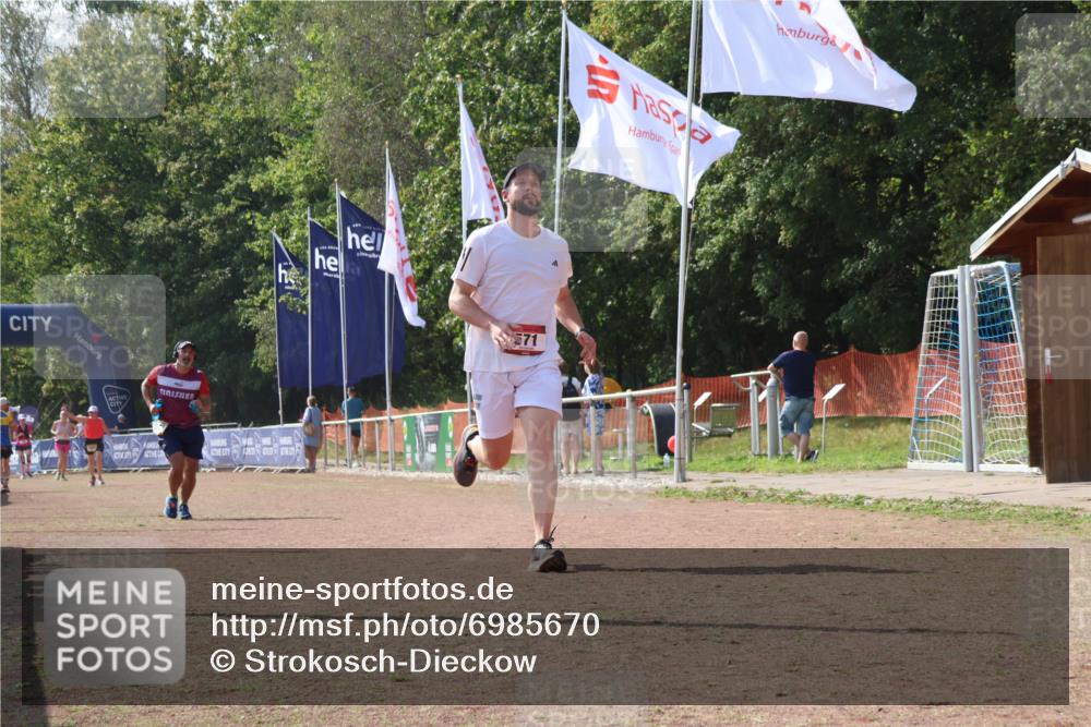 08.09.2024 - Airport Race Strokosch-Dieckow http://msf.ph/oto/6985670 08.09.2024 12:54:56 Ziel 571, 1376 meine-sportfotos.de